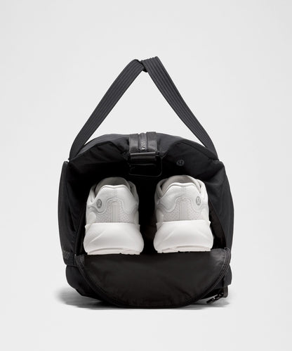 Lululemon 3-in-1 Gym Duffle Bag Large 35L