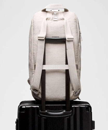 Lululemon 3-in-1 Gym Duffle Bag Large 35L