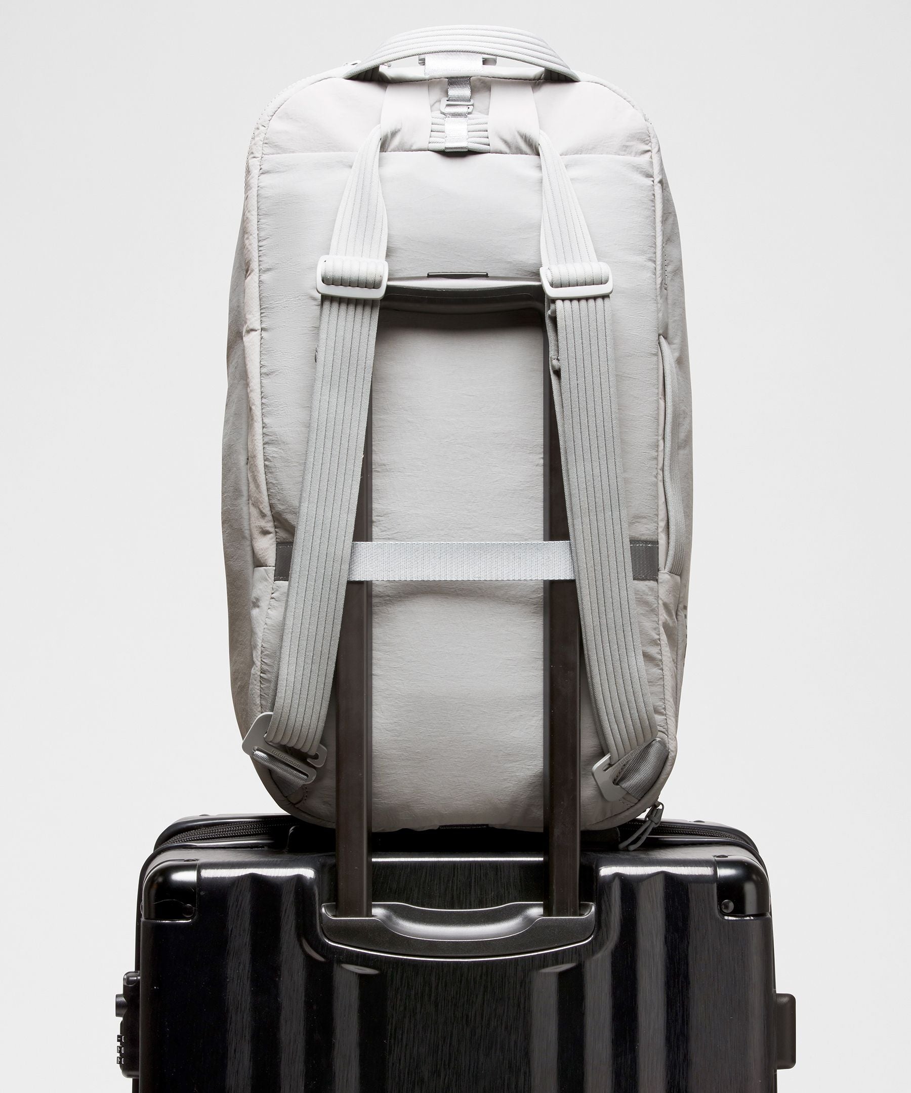 Lululemon 3-in-1 Gym Duffle Bag Large 35L