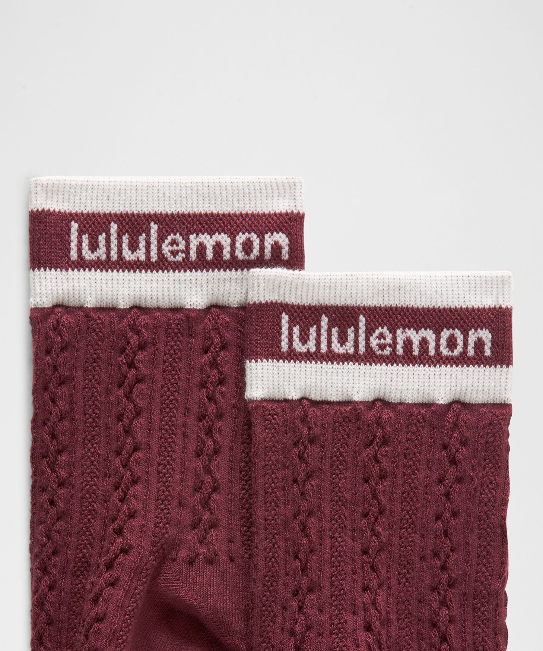 Lululemon Unisex Cable-Knit Quarter Socks
