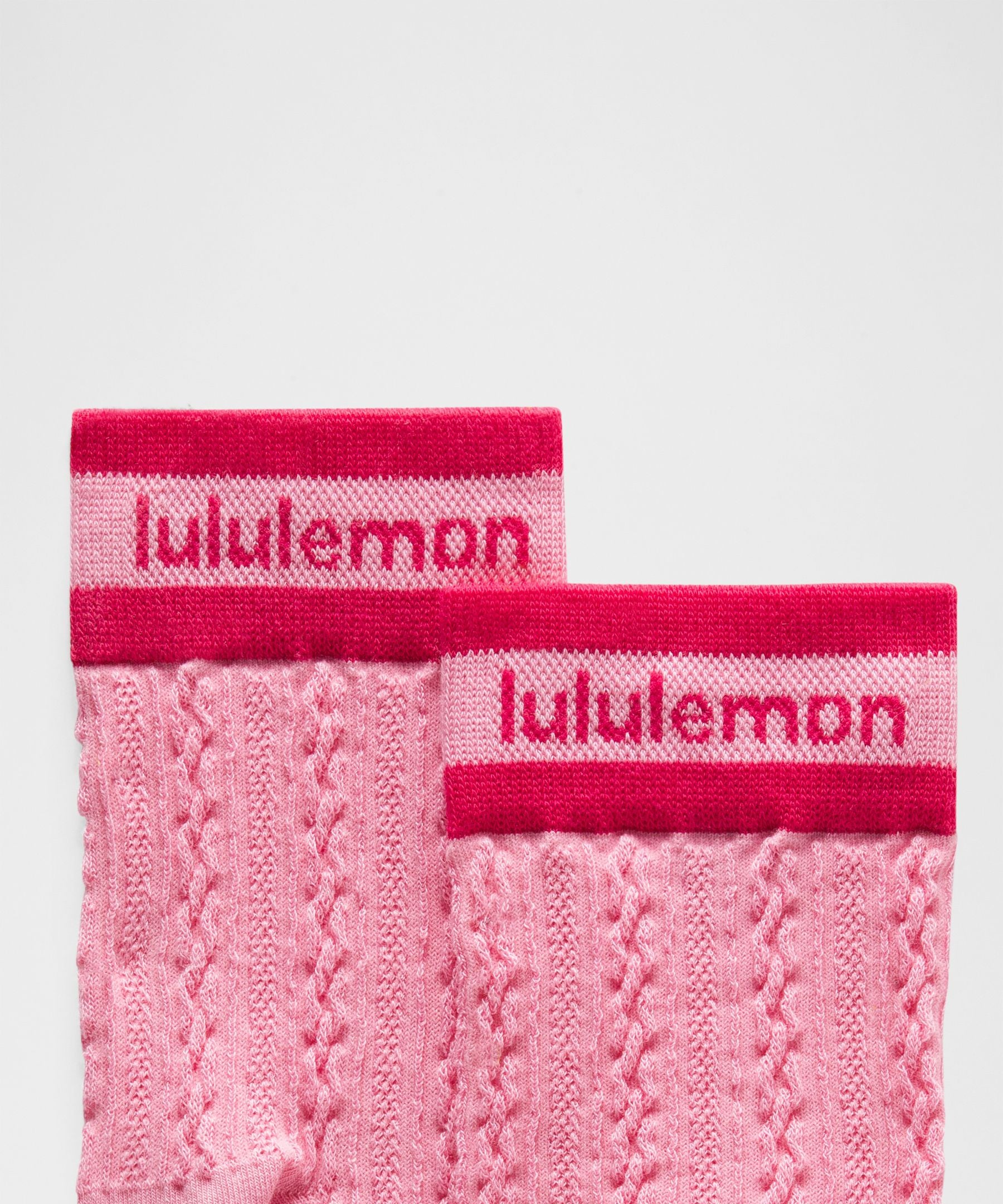 Lululemon Unisex Cable-Knit Quarter Socks