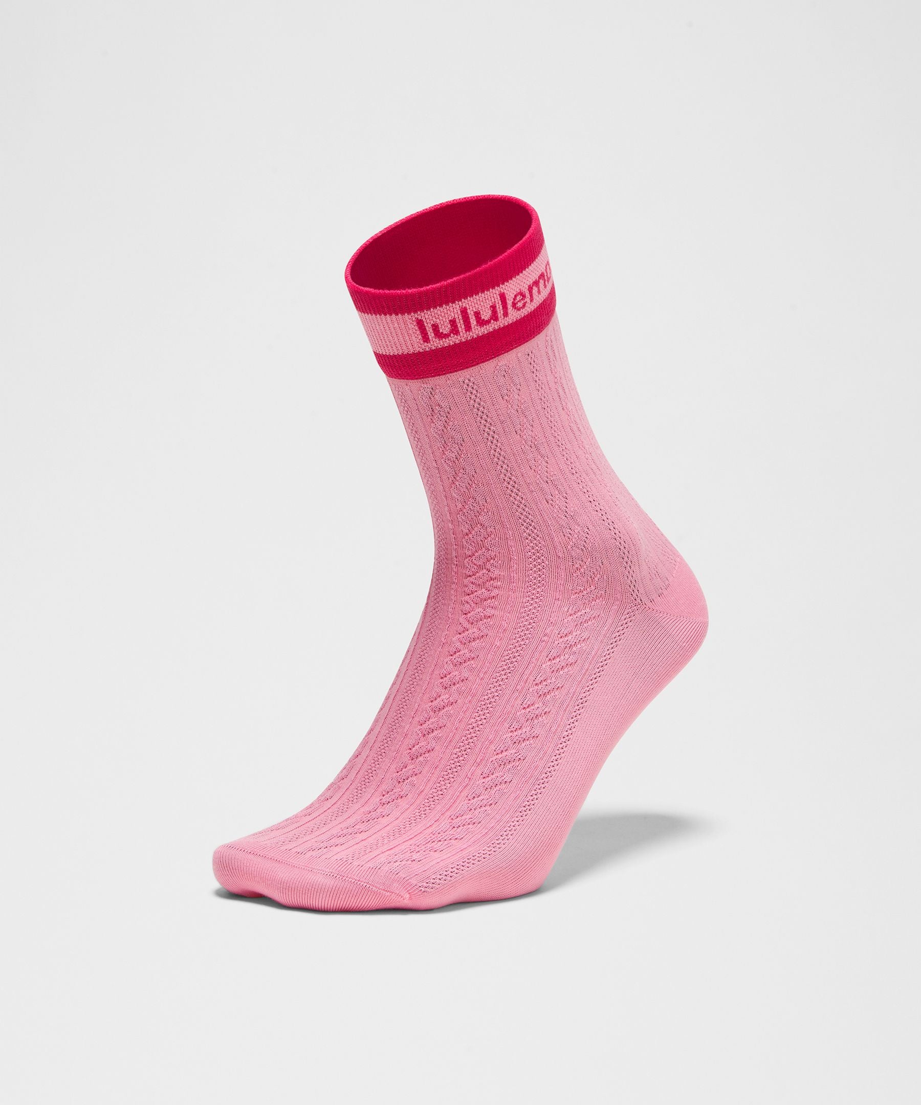 Lululemon Unisex Cable-Knit Quarter Socks
