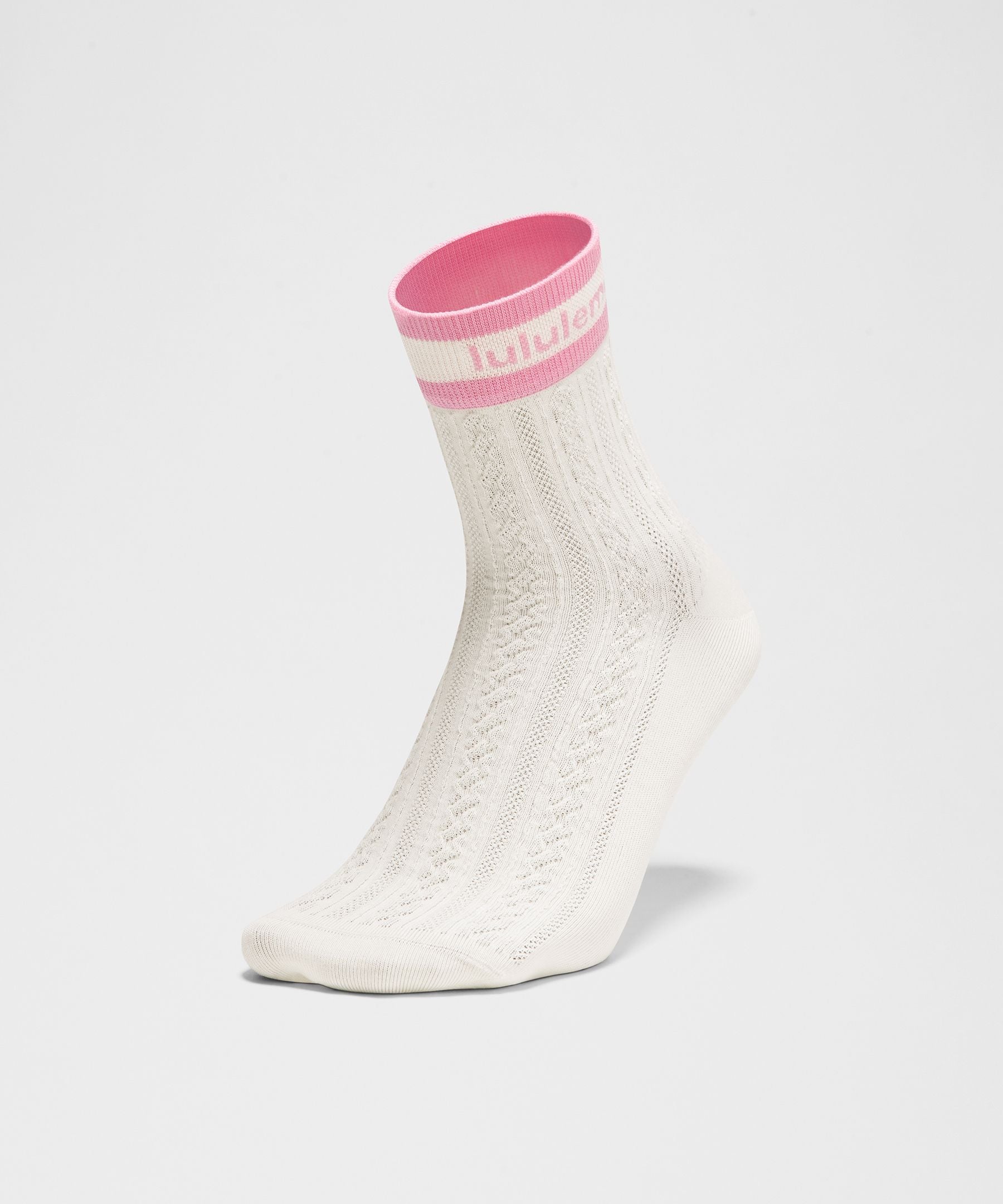 Lululemon Unisex Cable-Knit Quarter Socks