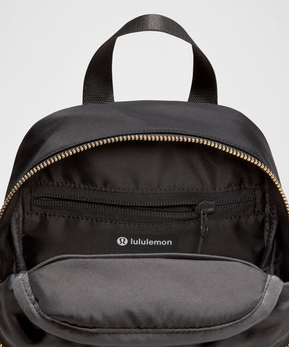 Lululemon Everywhere Backpack Mini 4L *Metal Hardware