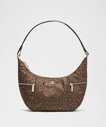 Lululemon Slouchy Sling Bag 6L *Metal Hardware