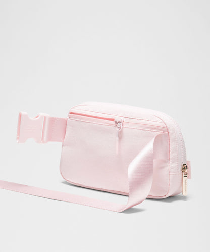 Lululemon Everywhere Belt Bag 1L *Embroidered Stack