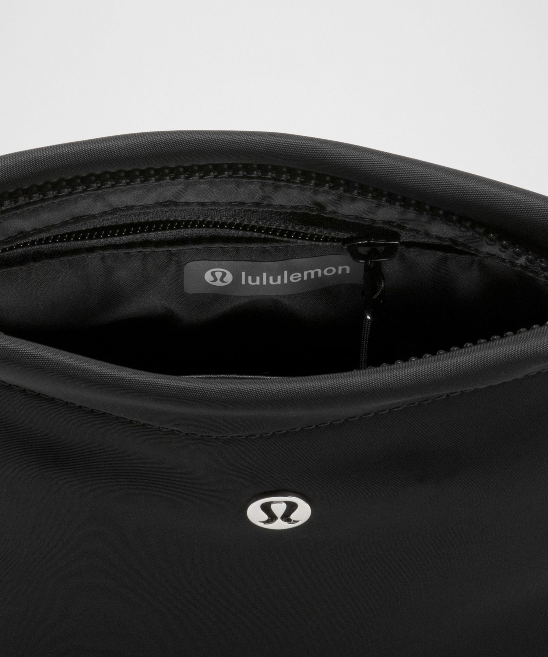 Lululemon Convertible Pouch Mini 1L