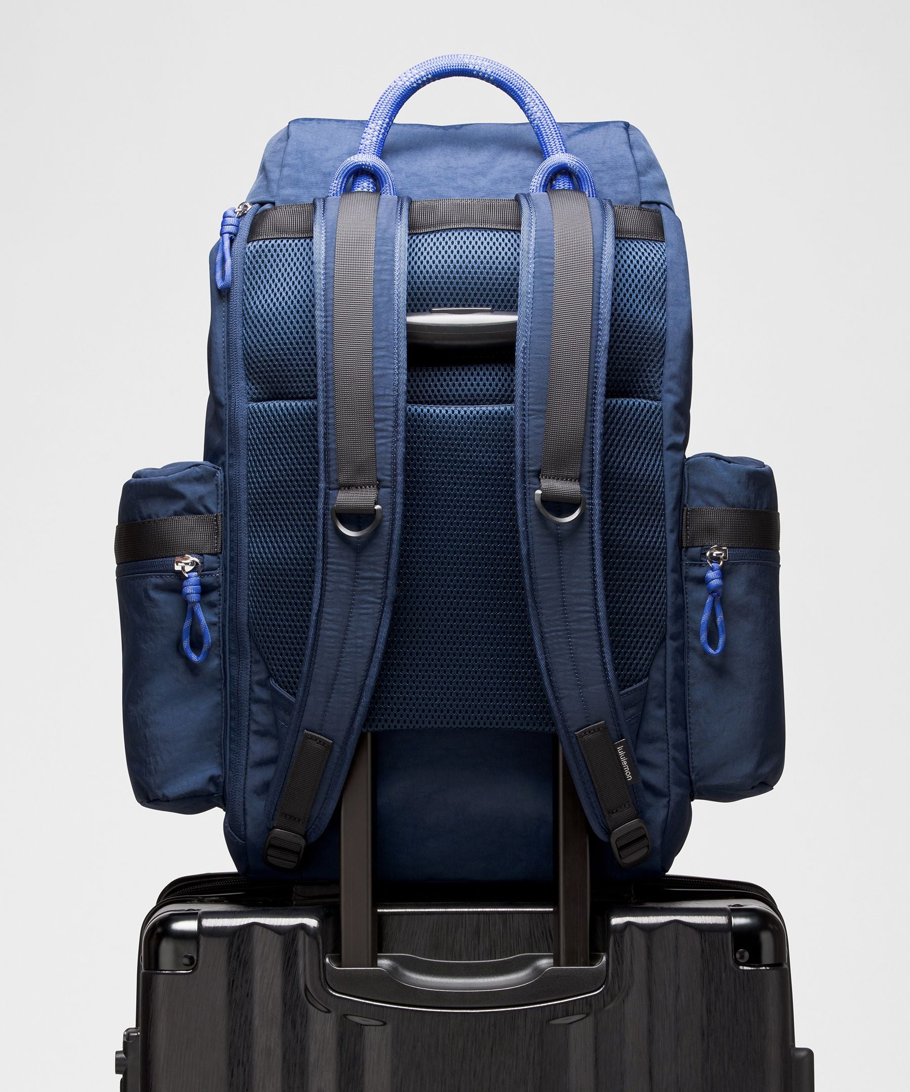 Lululemon Wunderlust Backpack 25L