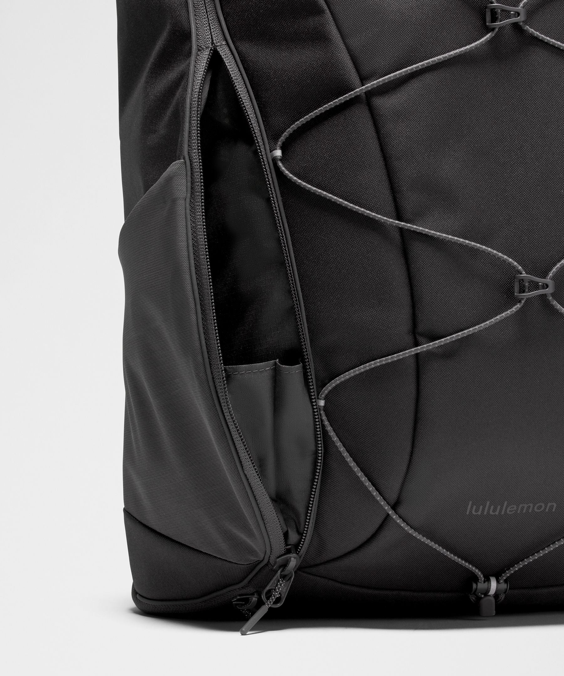 Lululemon Scuba Backpack 32L *Paracord
