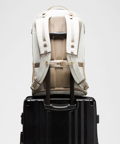 Lululemon Scuba Backpack 32L *Paracord
