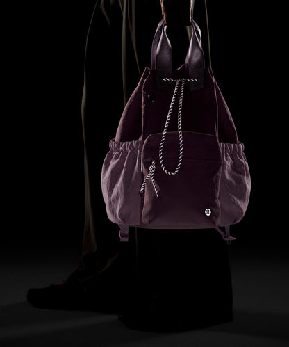 Lululemon 2-in-1 Drawstring Bucket Bag