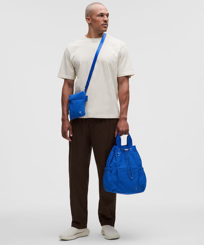 Lululemon 2-in-1 Drawstring Bucket Bag