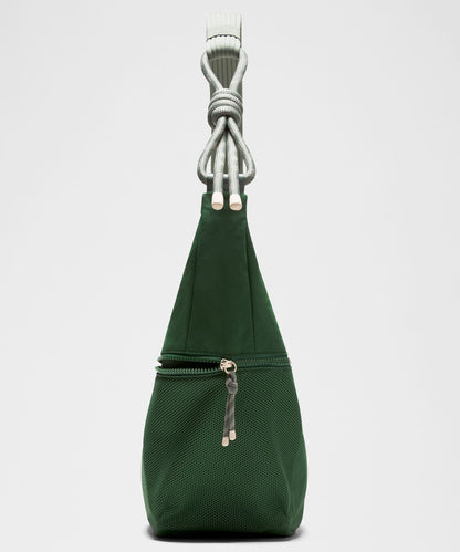 Lululemon Large Slouchy Sling Bag 13L *Paracord