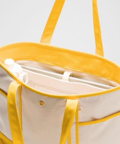 Lululemon Daily Multi-Pocket Zip-Top Tote Bag 18L
