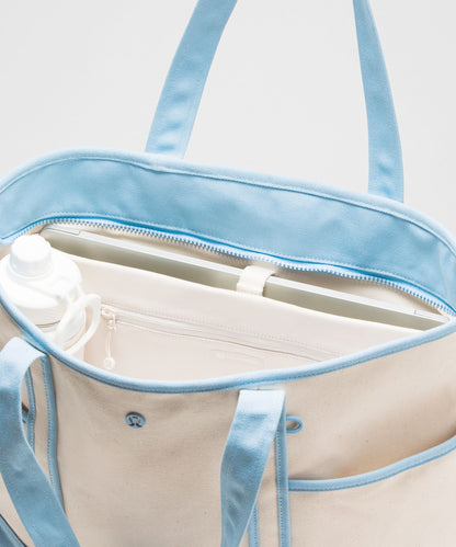 Lululemon Daily Multi-Pocket Zip-Top Tote Bag 18L
