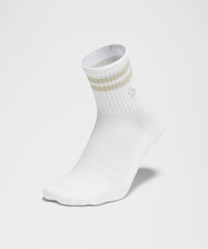 Lululemon Unisex Daily Essential Quarter Socks *Stripe