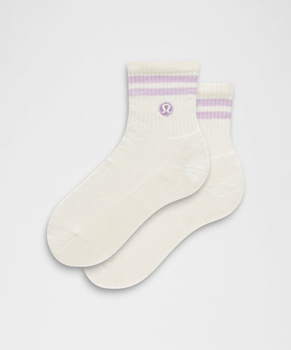 Lululemon Unisex Daily Essential Quarter Socks *Stripe