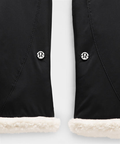 Lululemon Boucle Fleece Lined Mittens