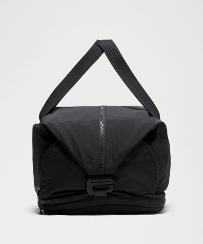 Lululemon 3-in-1 Gym Duffle Bag 30L