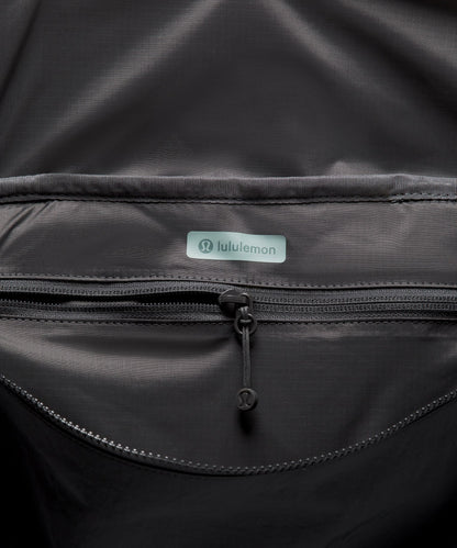Lululemon 3-in-1 Gym Duffle Bag 30L