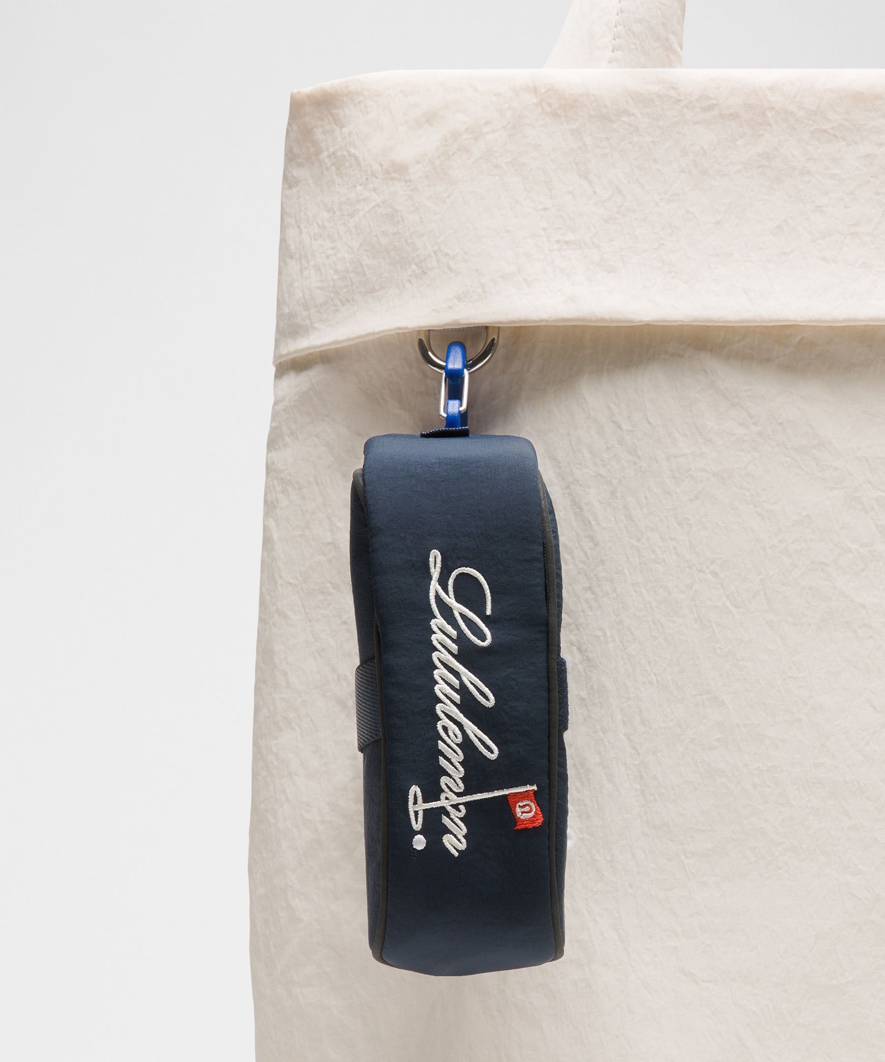 Lululemon Clippable Nano Golf Pouch *Golf Flag