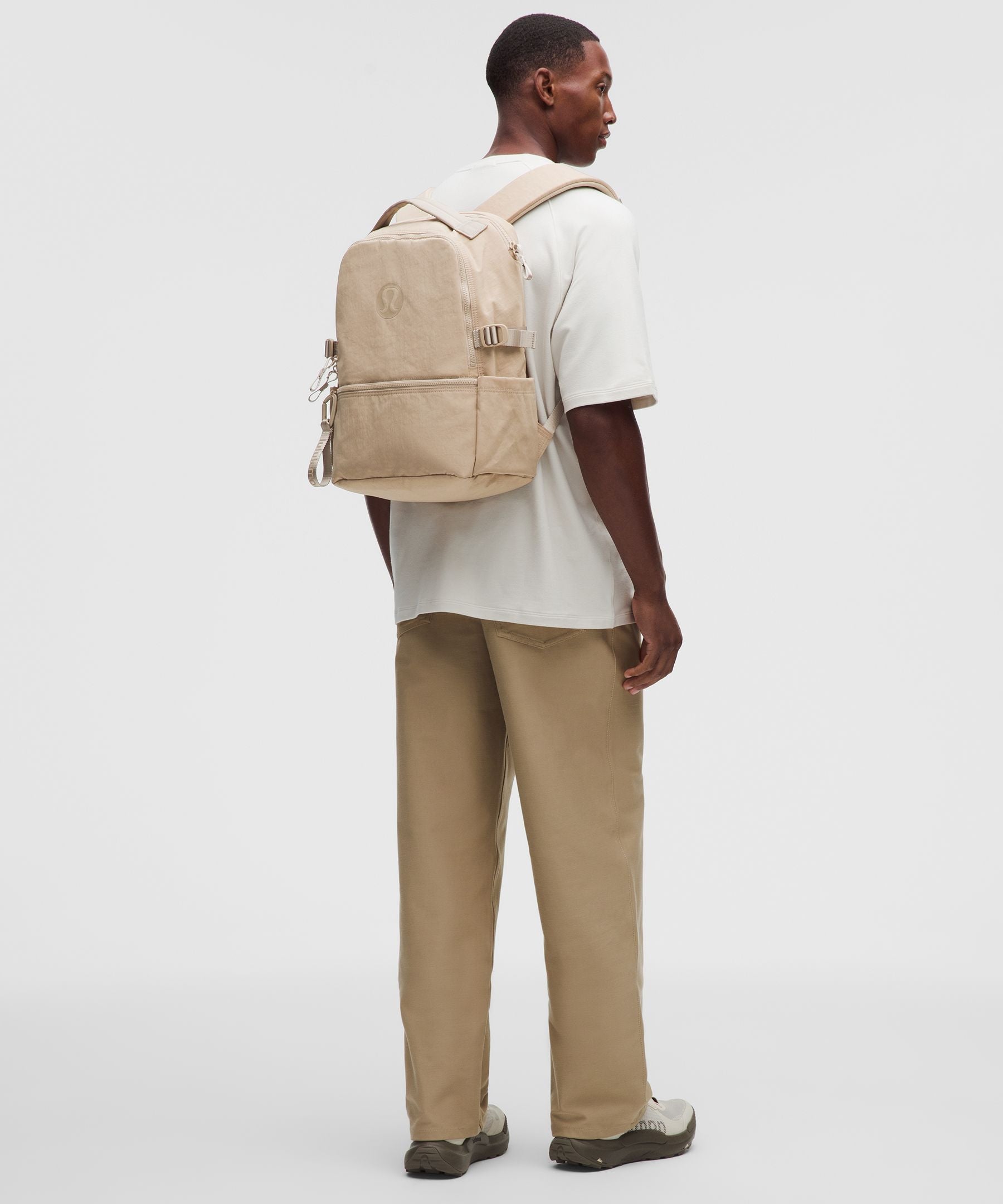#color_wacky-khaki