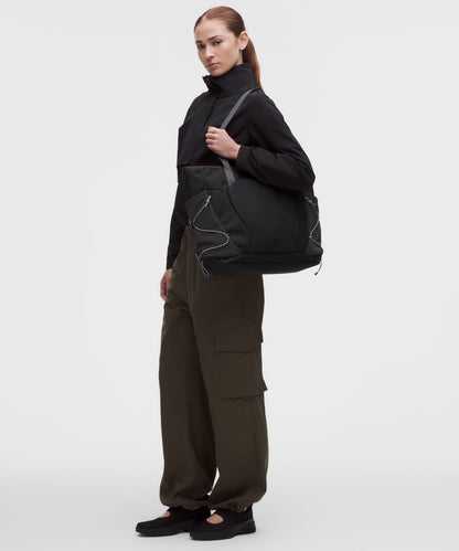 Lululemon Scuba Tote Bag 19.5L *Paracord