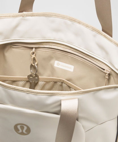 Lululemon Scuba Tote Bag 19.5L *Paracord