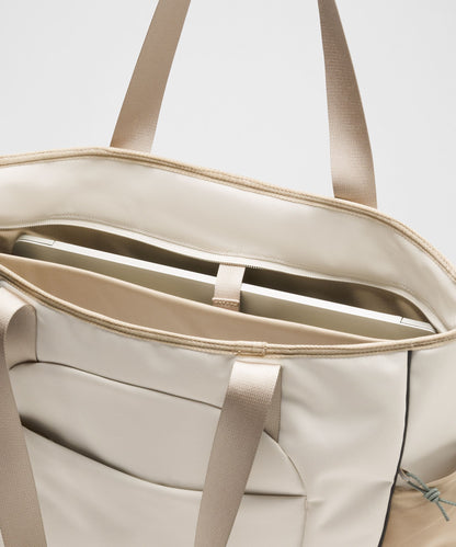 Lululemon Scuba Tote Bag 19.5L *Paracord