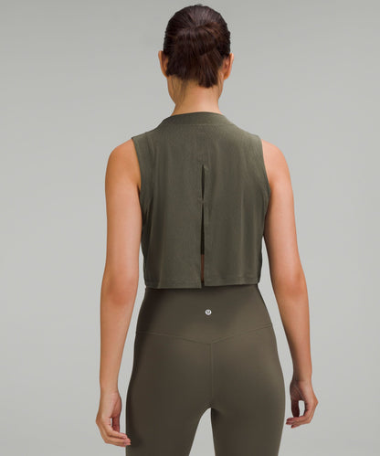 Lululemon Women's Flow Y 2-in-1 Cropped Tank Top *Light Support, B/C Cup