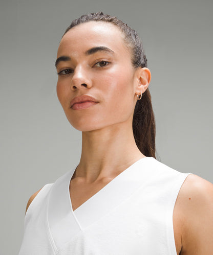 Lululemon Women's Sleeveless Cropped Tennis Tank Top