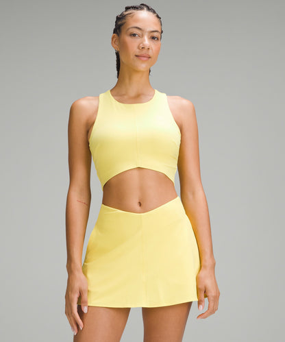 Lululemon Women's V-Waist Cropped Tennis Tank Top *Medium Support, B/C Cup