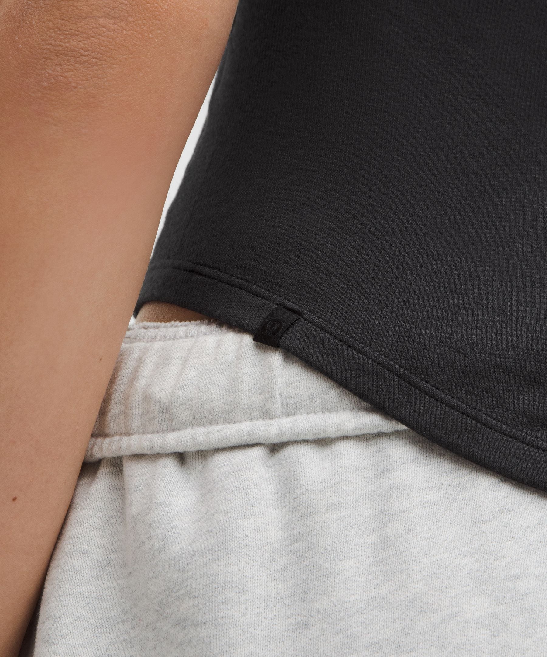 Lululemon Women's Hold Tight Crewneck Tank Top *Waist Length