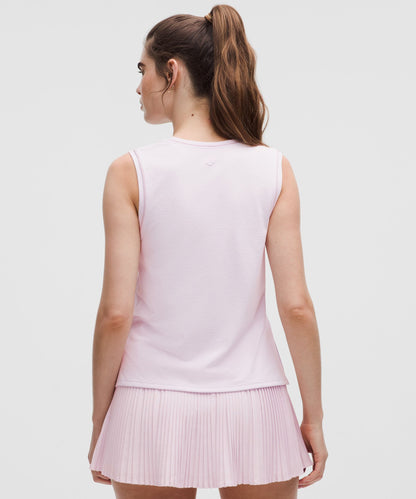 Lululemon Women's V-Neck Tennis Tank Top *Graphic