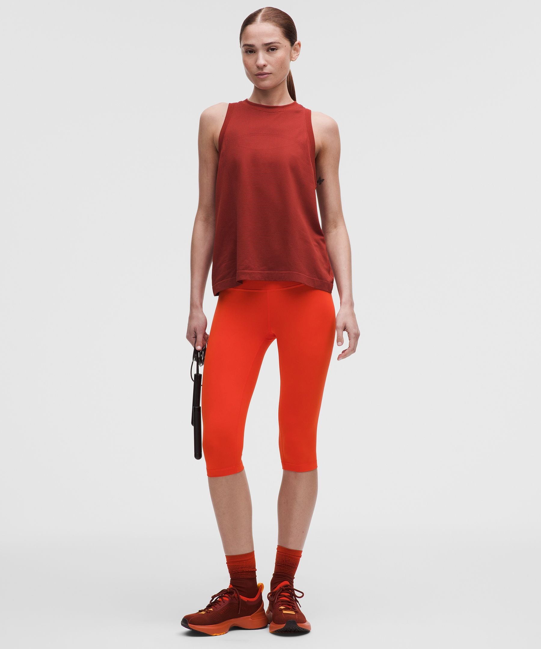 Lululemon Women's Swiftly Relaxed Tank Top Hip Length *Updated Fit