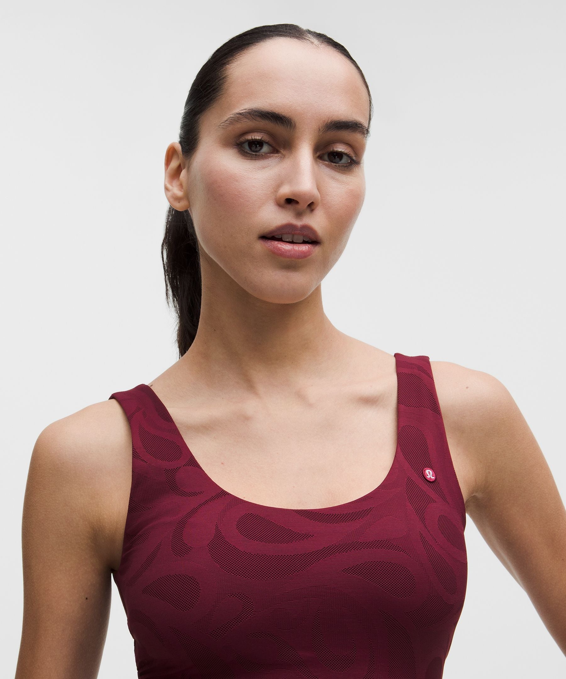 #color_burgundy-bay