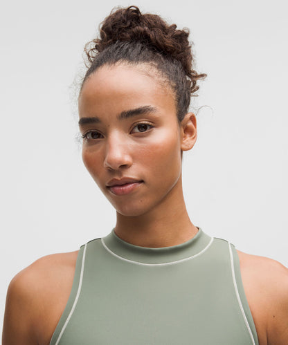 Lululemon Women's Ultralu Contour-Seam Cropped Tank Top