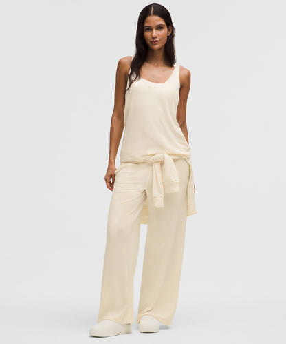 Lululemon Women's BeCalm V-Neck Tank Top