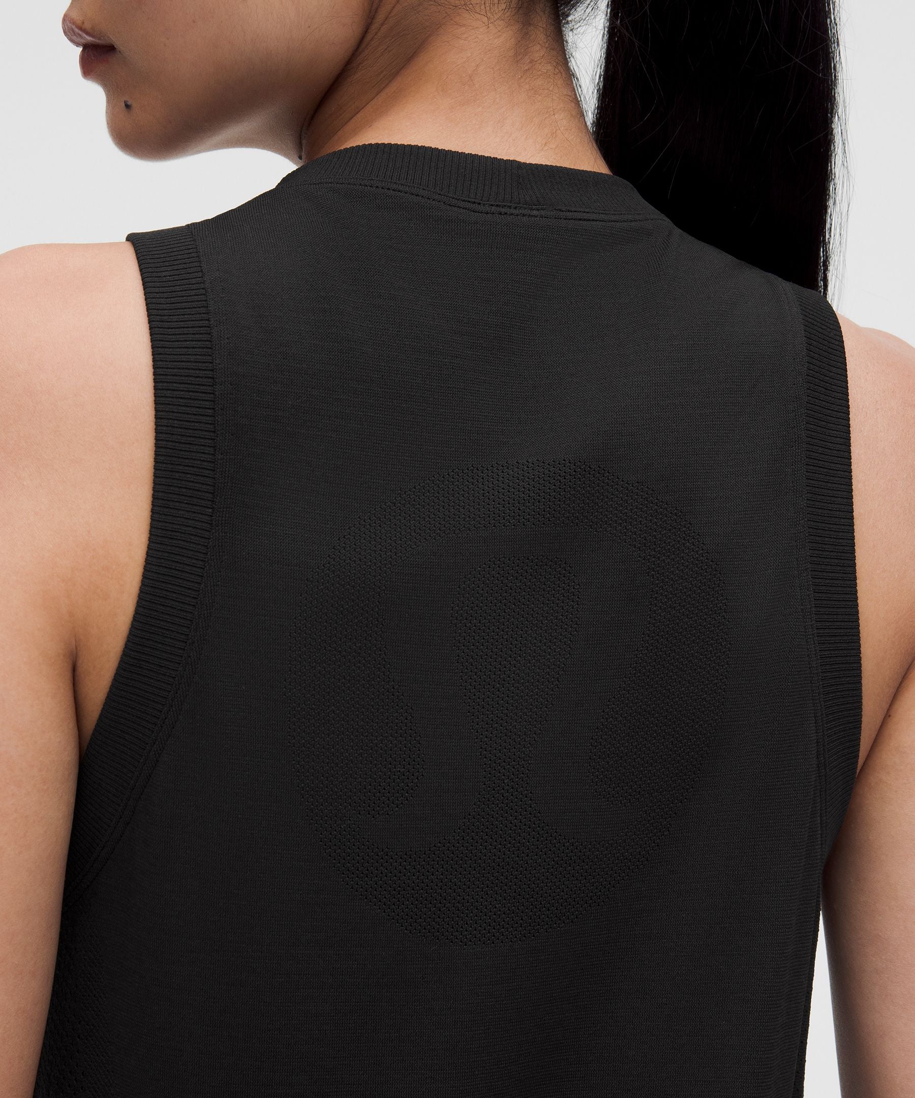 Lululemon Women's Swiftly Relaxed Tank Top Hip Length *Logo