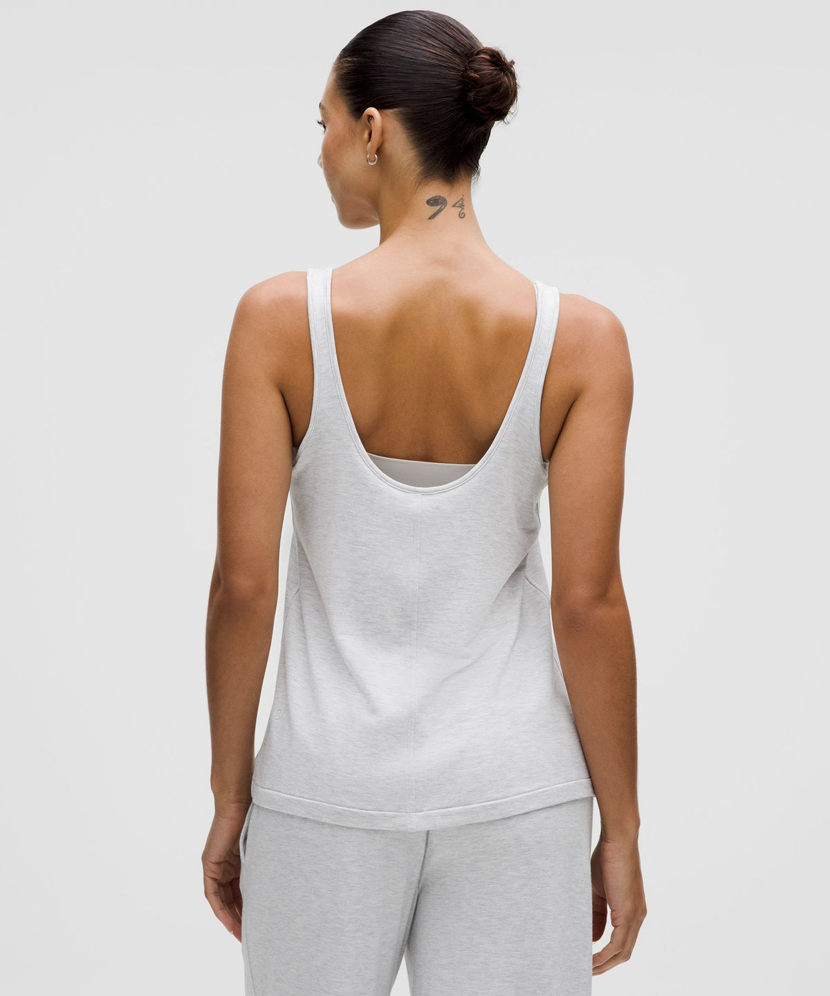 Lululemon Women's BeCalm V-Neck Tank Top