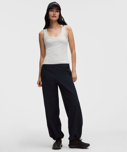 Lululemon Women's Little Scoop-Neck Tank Top *Ribbed