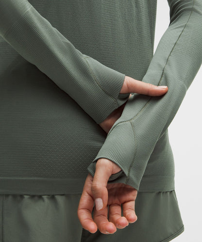 Lululemon Women's Swiftly Tech Long-Sleeve Shirt 2.0 *Hip Length