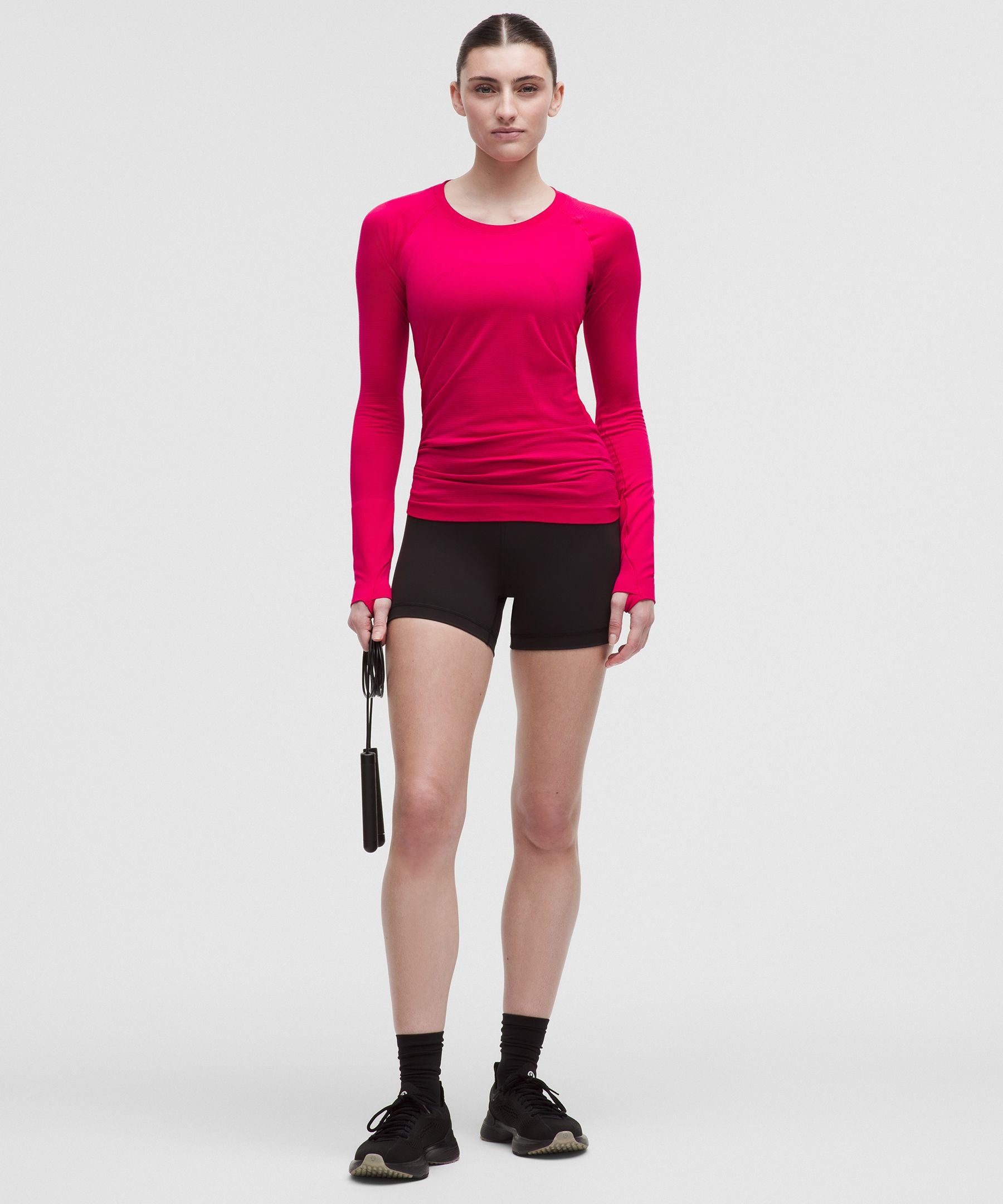 Lululemon Women's Swiftly Tech Long-Sleeve Shirt 2.0 *Hip Length