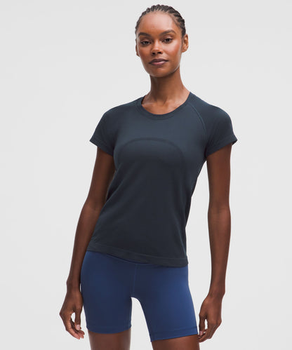 Lululemon Women's Swiftly Tech Short-Sleeve Shirt 2.0 *Waist Length
