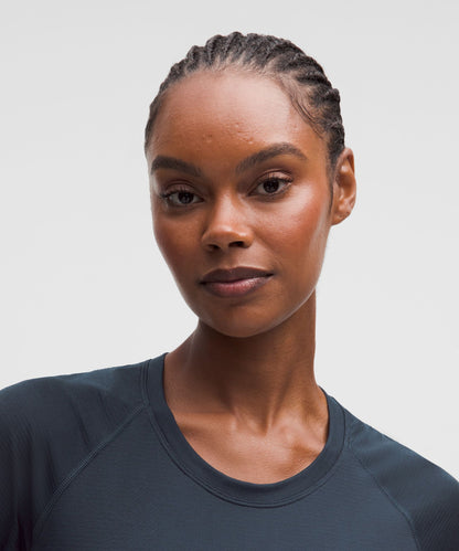 Lululemon Women's Swiftly Tech Short-Sleeve Shirt 2.0 *Waist Length