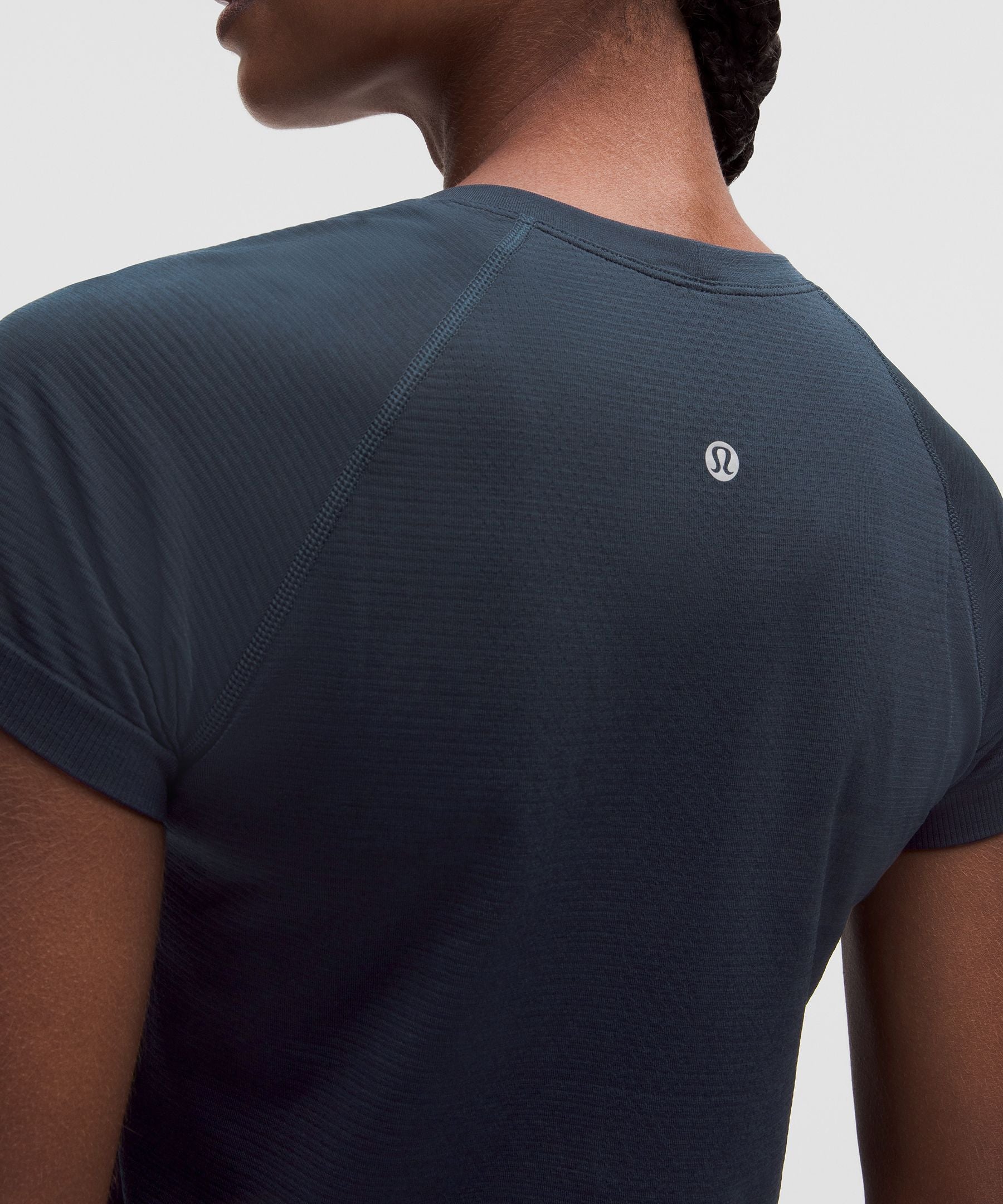 Lululemon Women's Swiftly Tech Short-Sleeve Shirt 2.0 *Waist Length