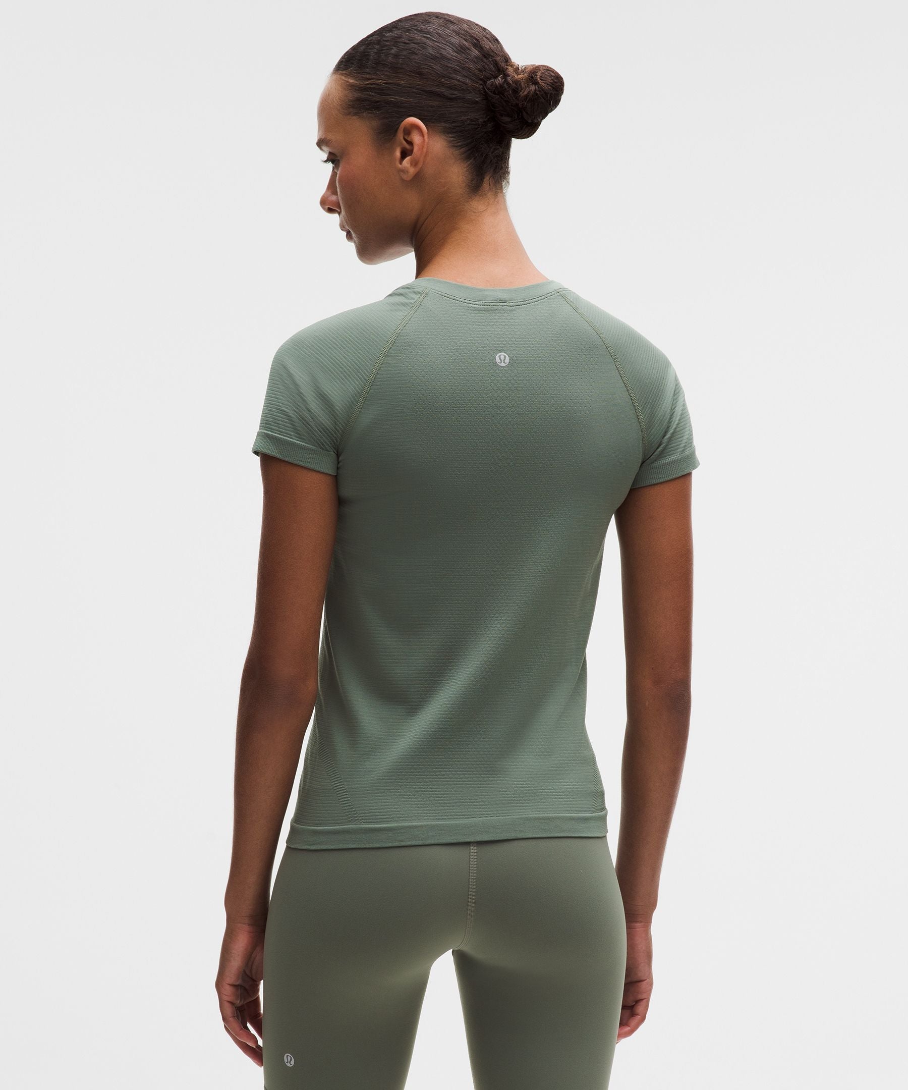Lululemon Women's Swiftly Tech Short-Sleeve Shirt 2.0 *Waist Length
