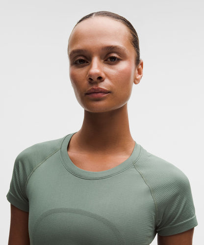 Lululemon Women's Swiftly Tech Short-Sleeve Shirt 2.0 *Waist Length