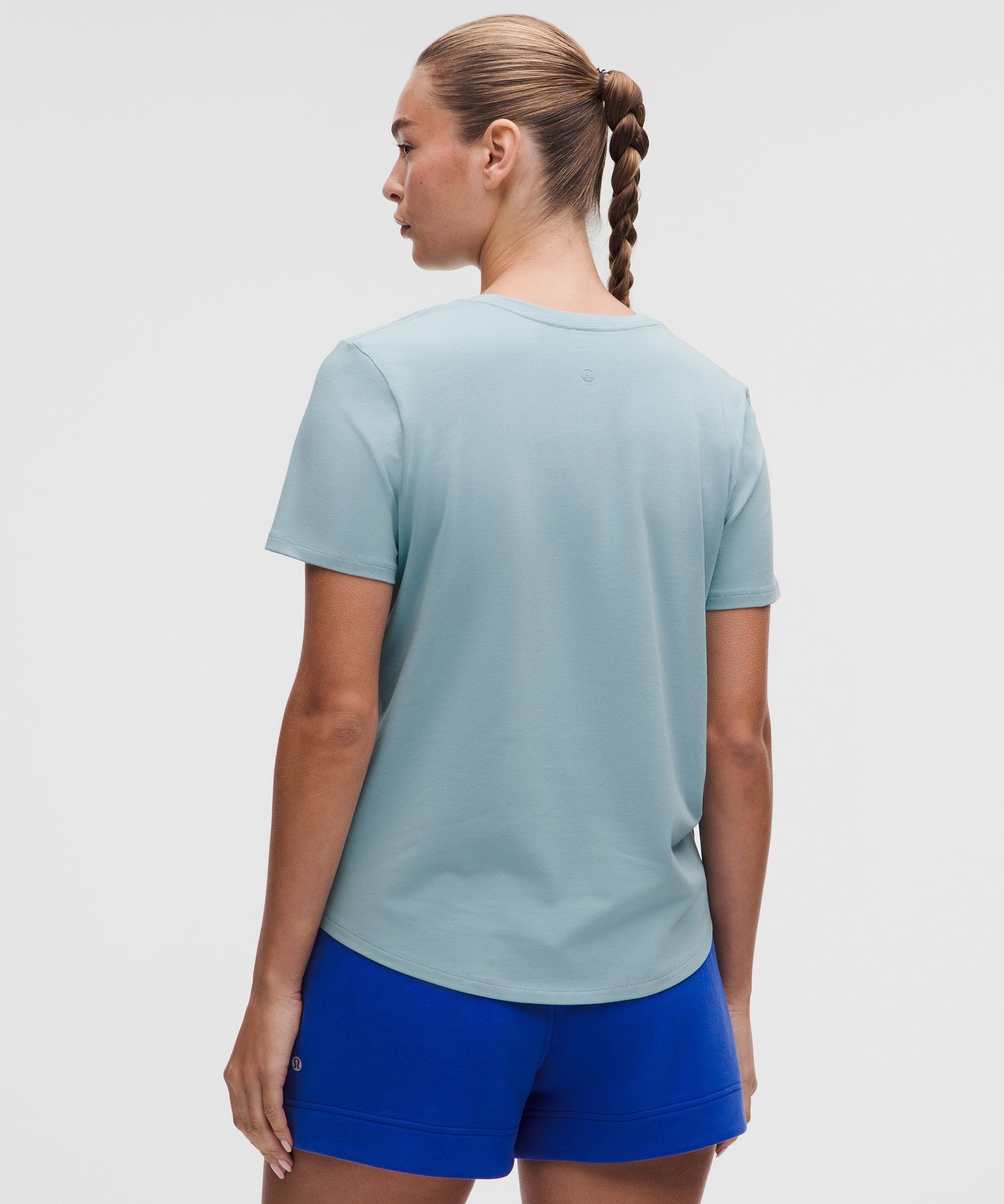 Lululemon Women's Love V-Neck T-Shirt