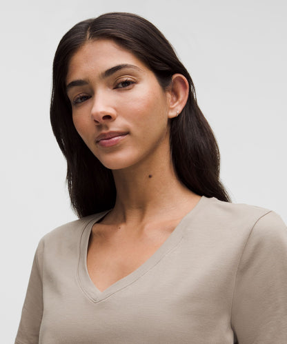 Lululemon Love V-Neck T-Shirt Warm Ash Grey
